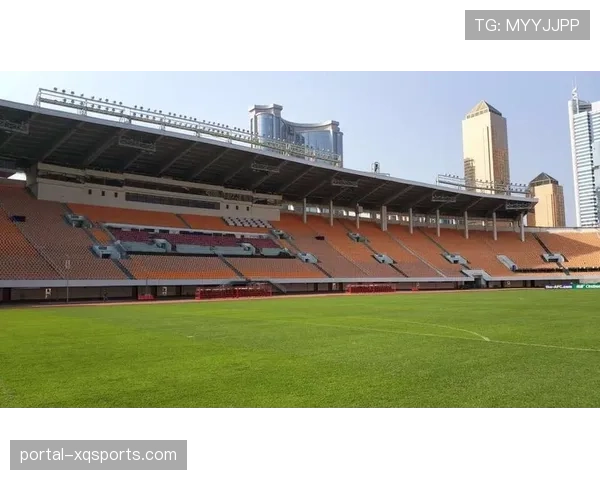 回顾诺坎普上赛季草皮状况对比赛节奏及双方转换成功率的影响